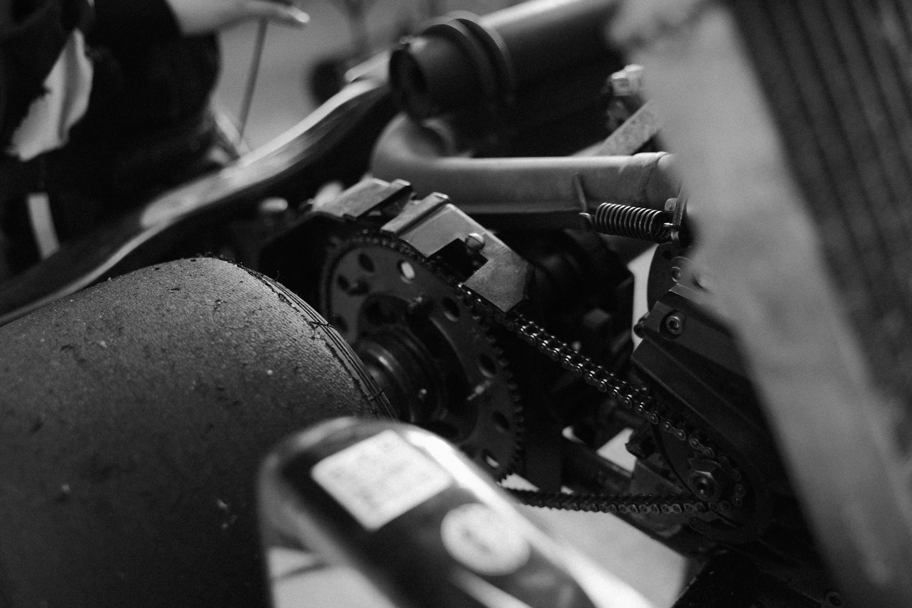 The AI Semiconductor Growth Engine Driving AVGO's Bull Case