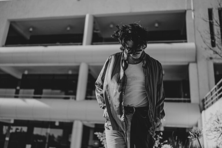 How Old Is Lindsey Vonn and Can She Still Compete at This Level - Featured image