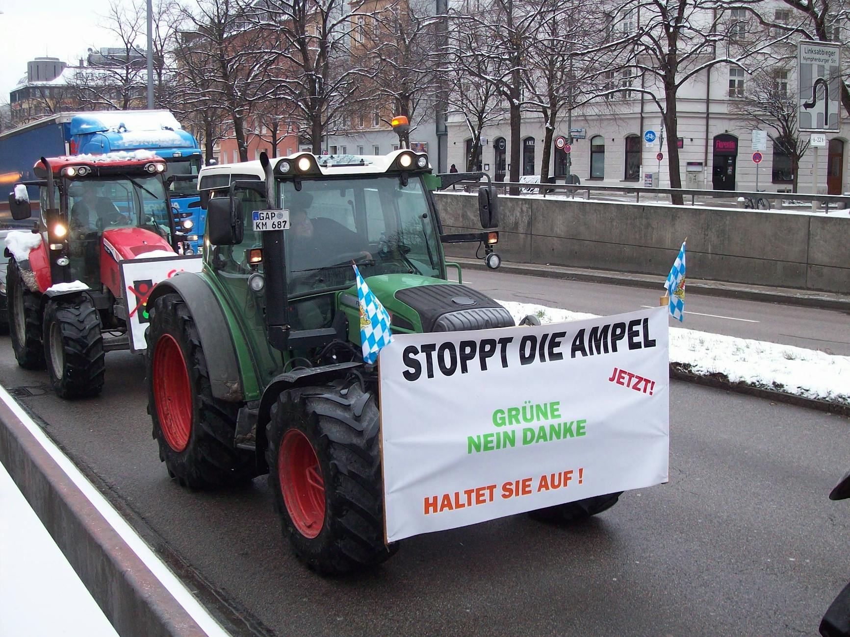 Iran's Protest Movement and the Economic Crisis Driving It