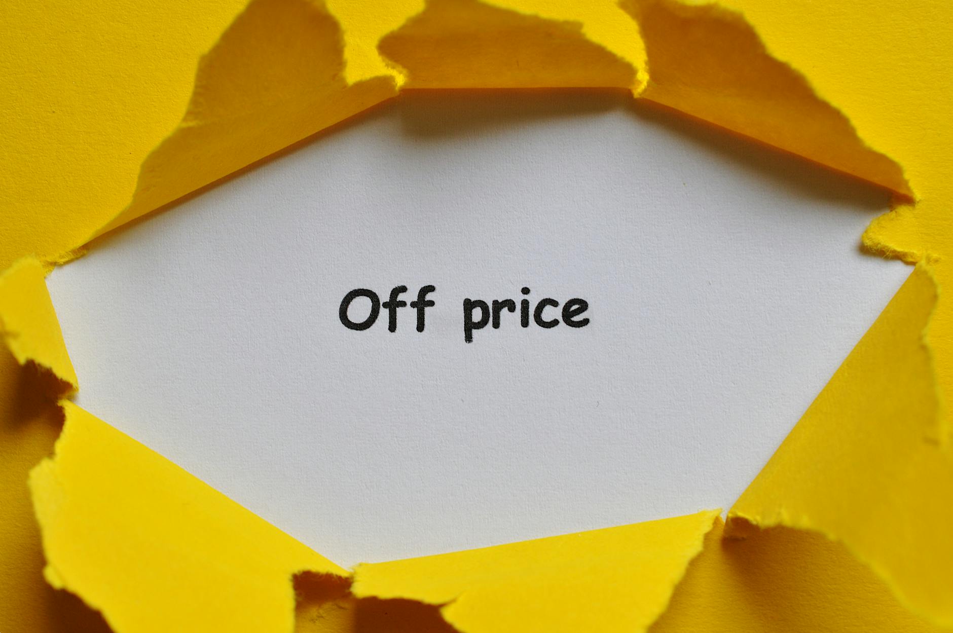 What Is Driving the Last-Minute Price Drops Before Kickoff?