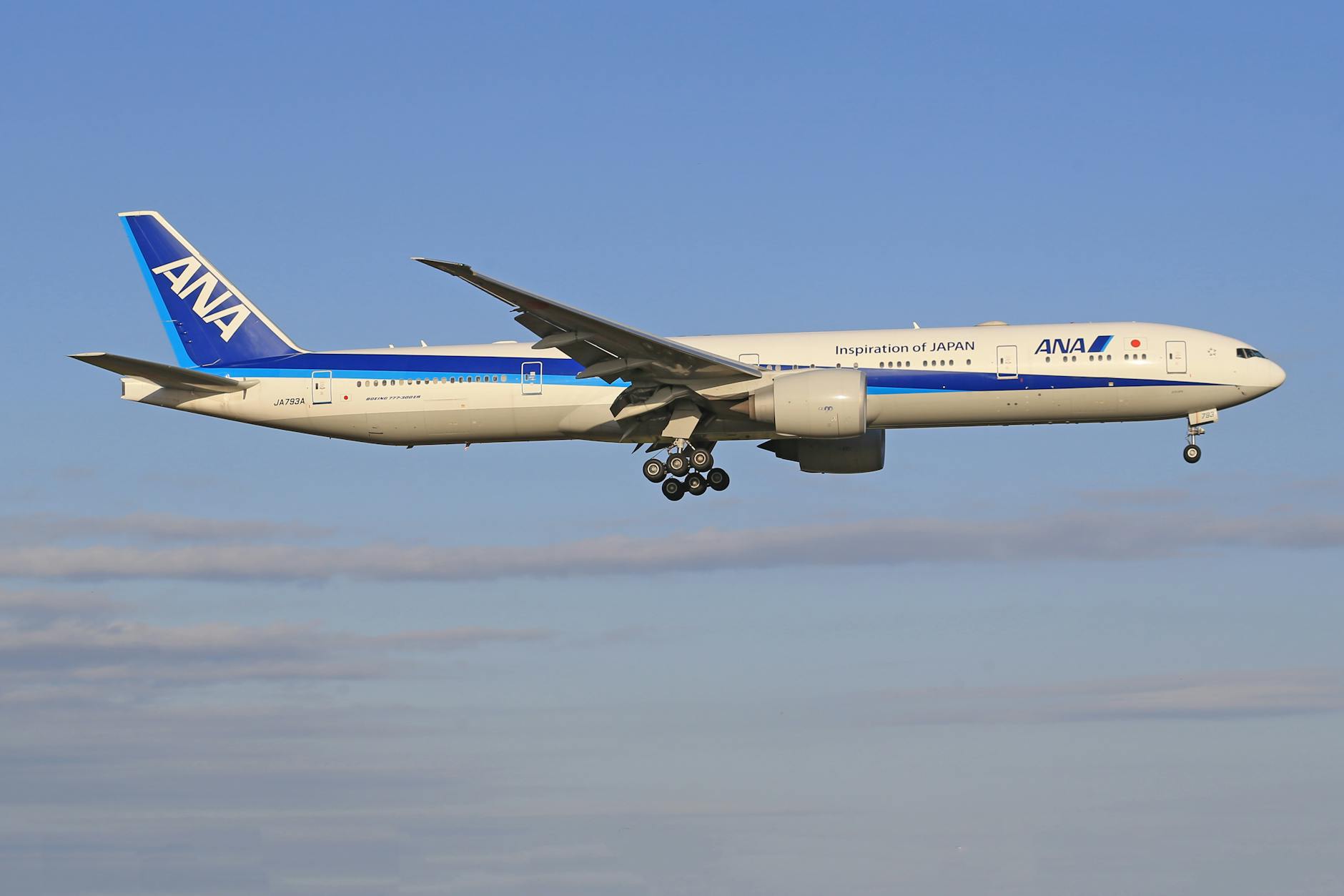 Why Is Southwest Airlines Stock Considered a Risky Bet at Current Prices?