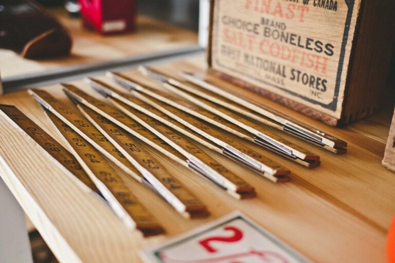 Image for Fact Check: Are Federal Employees Owed a $3,610 Payout Before March 31? No. Here's the Real Update.