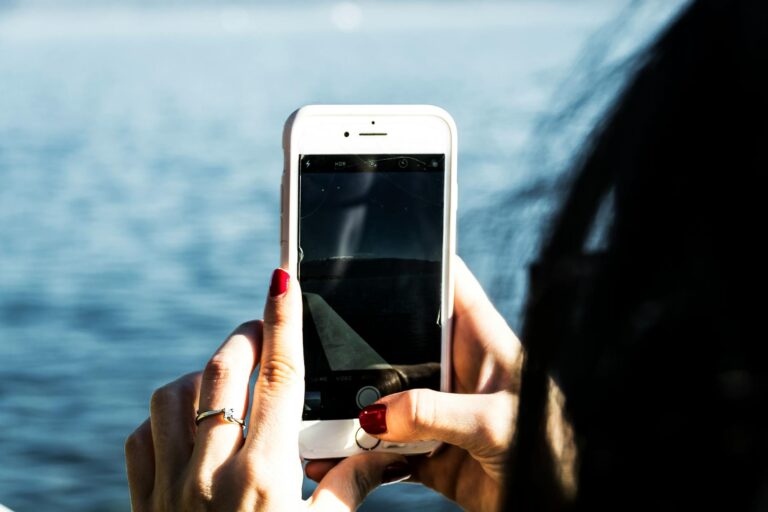 Fact Check: Are SNAP Recipients Owed a $1,699 Freelancer Stimulus by End of Month? No. Here's the Breakdown. - Featured image