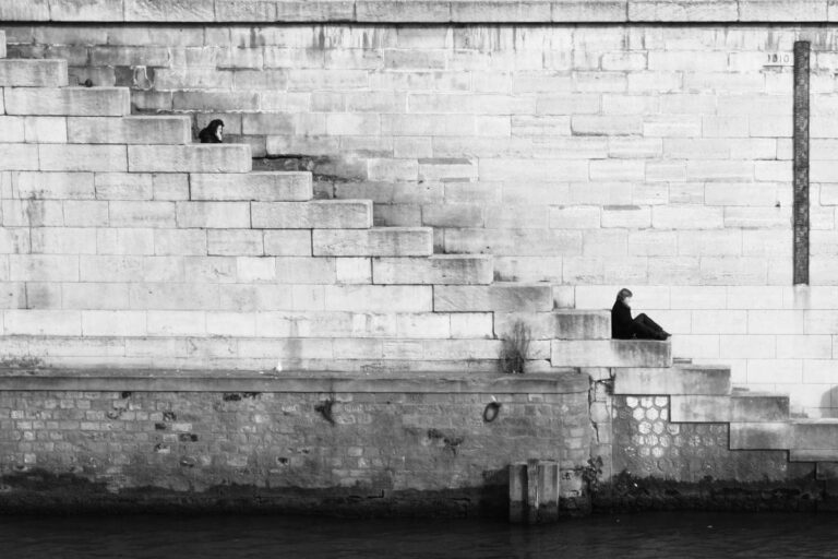 Image for Fact Check: Are Unemployed Workers Approved For a $2,650 Phone Bill Relief in Q2 2026? No. Here's the Real Story.