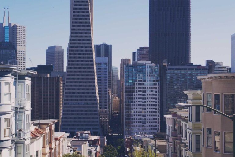 How Economic Systems Respond to International Conflict - Featured image