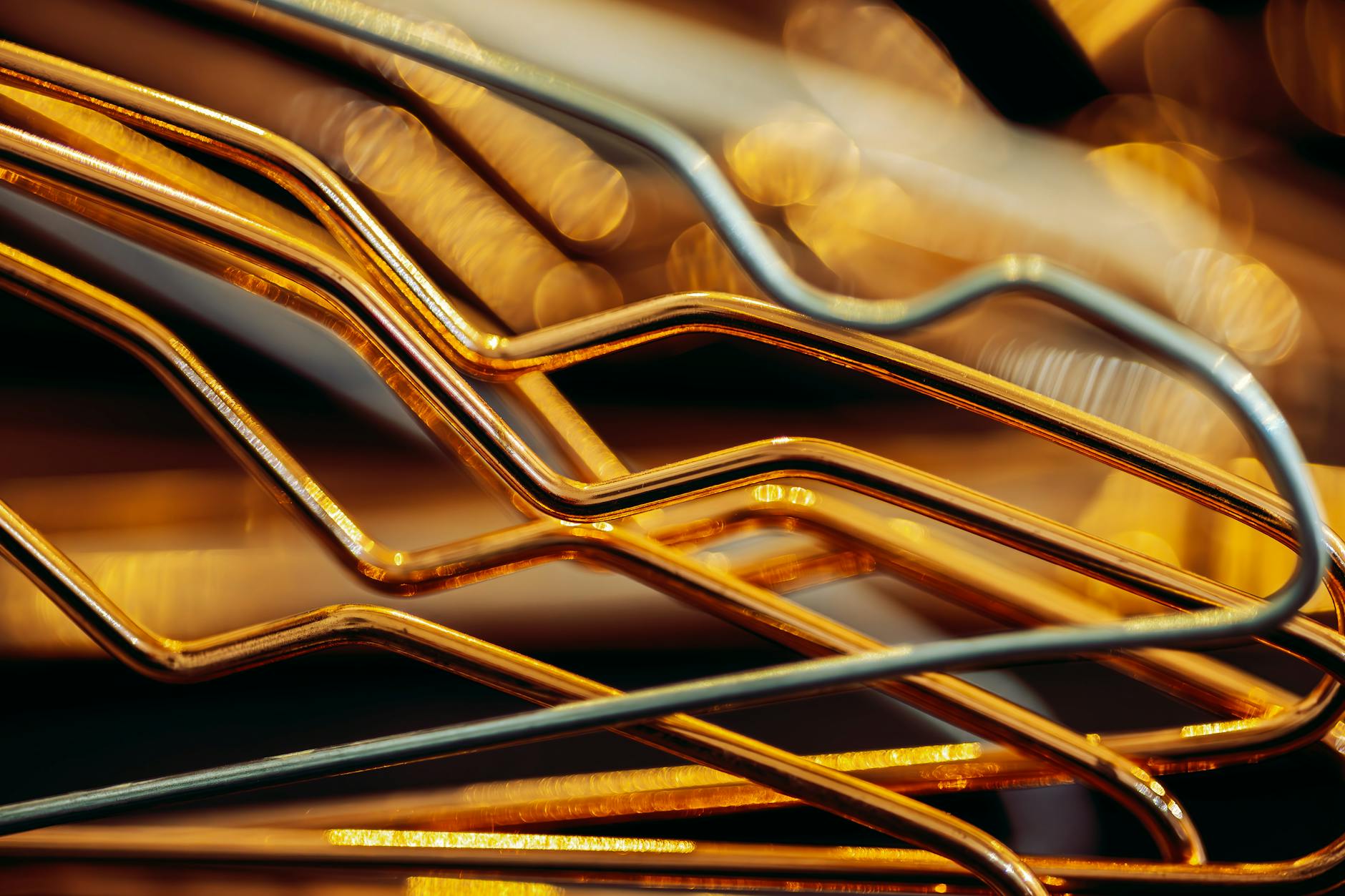 How Multilateral Frameworks Reduce Contagion in Global Markets