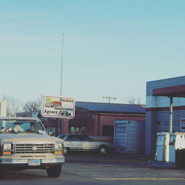 How to File a Car Insurance Claim After an Accident Step by Step - Featured image