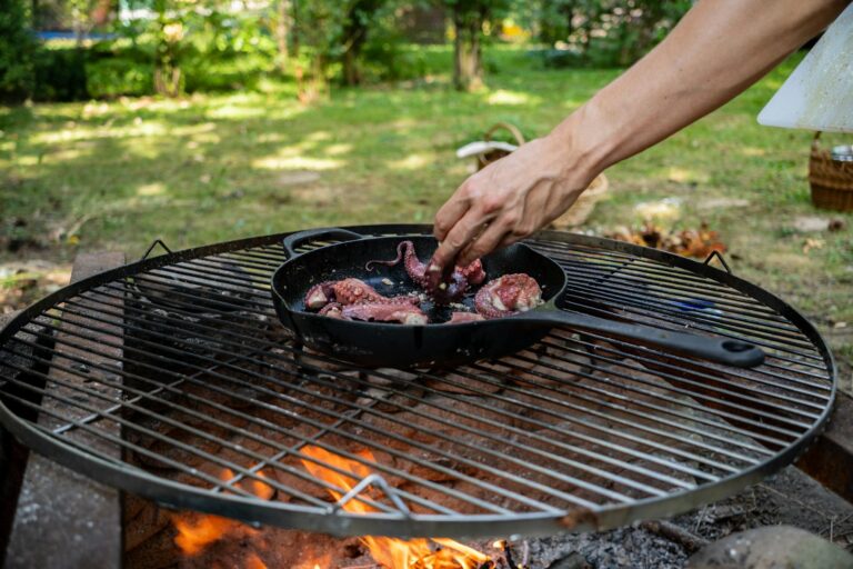 How to Season a Cast Iron Skillet for the First Time - Featured image
