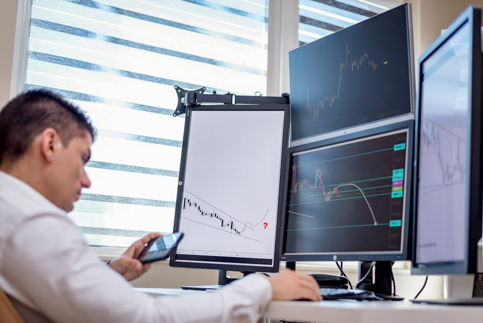 The Retirement Savings Crisis Explained in One Statistic: 56% of Workers Have Less Than $25,000 Saved - trading