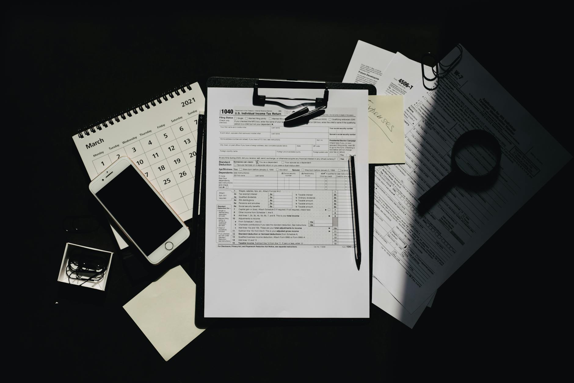 What Does the IRS Actually Say About This $585 Refund Claim?