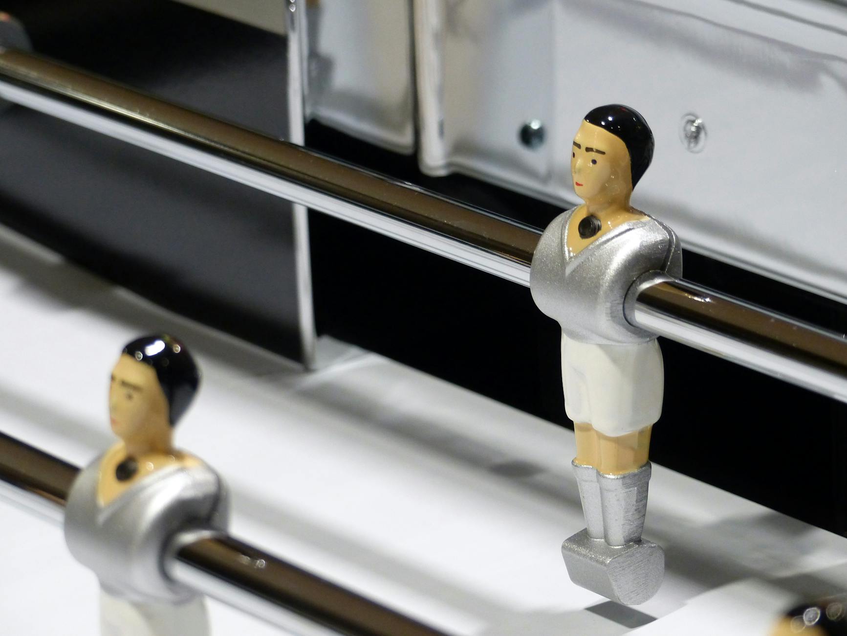 Where Does the $2,555 Figure Come From, and Why Is It False?