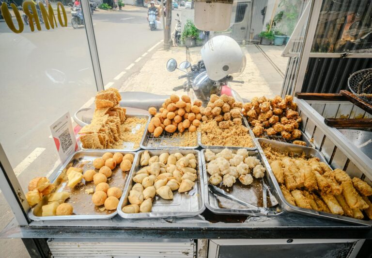 Best Cheap Eats in ZIP Code 10009 - Featured image