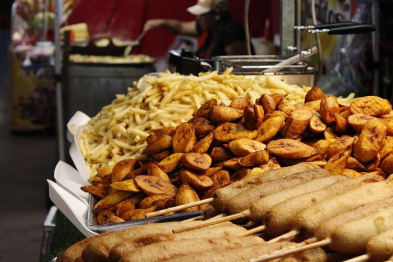 Best Dominican Food in Inwood Manhattan - Featured image