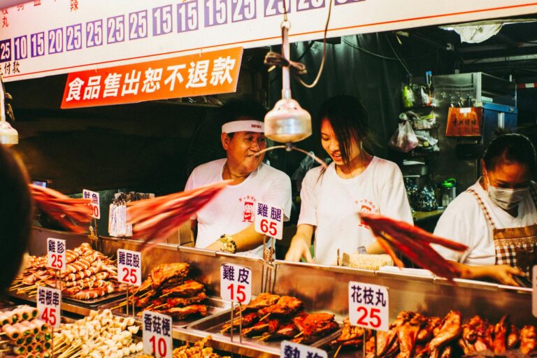 Best Night Market Food in Queens NY - Featured image