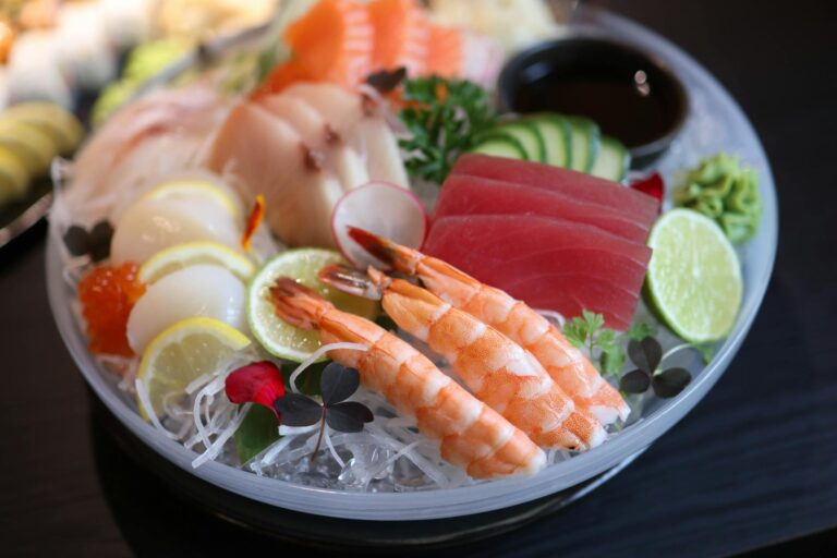 Best Sashimi in 11235 - Featured image