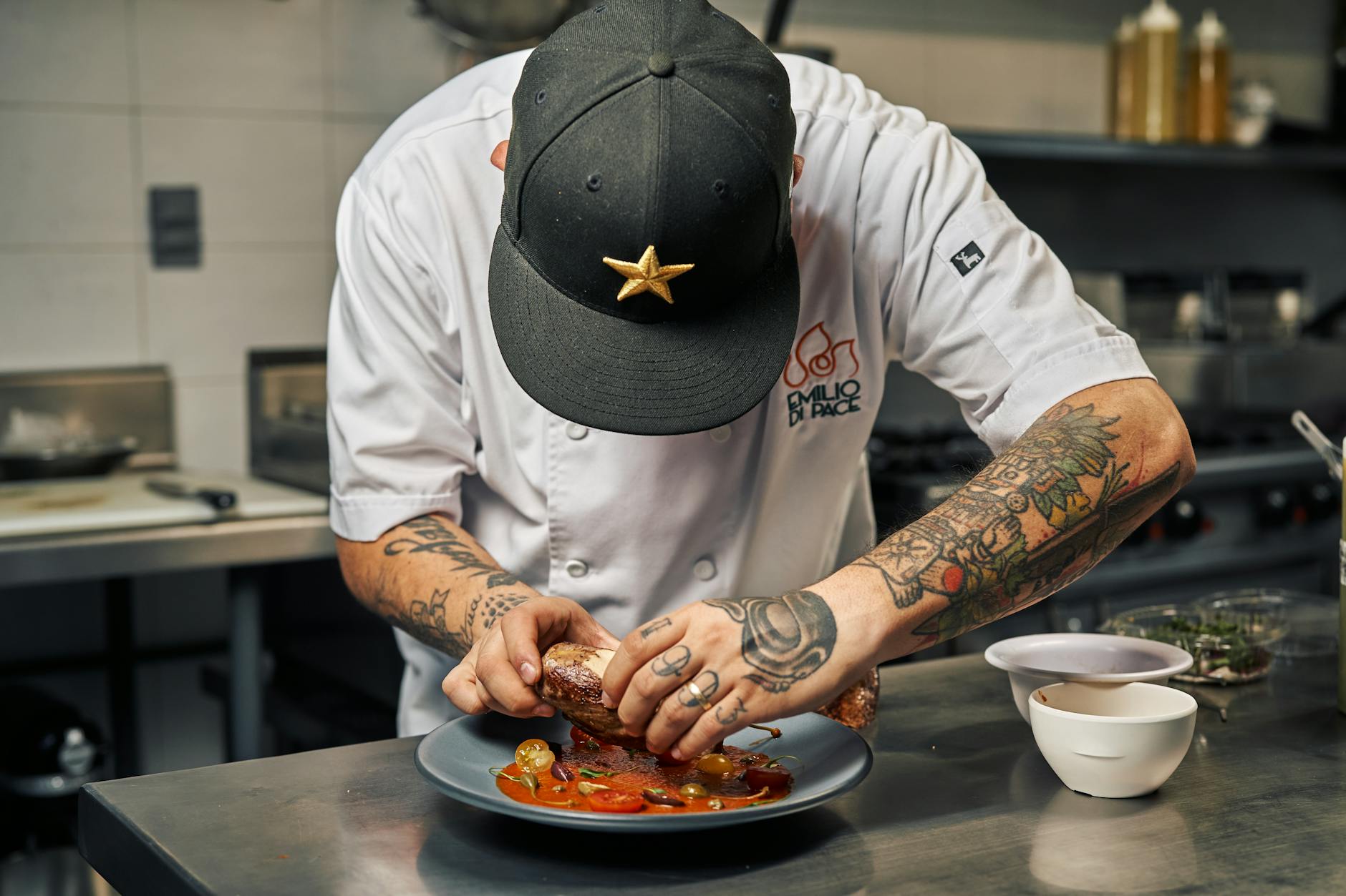 Specific Brooklyn Neighborhoods Where Chef-Presence Becomes a Competitive Advantage