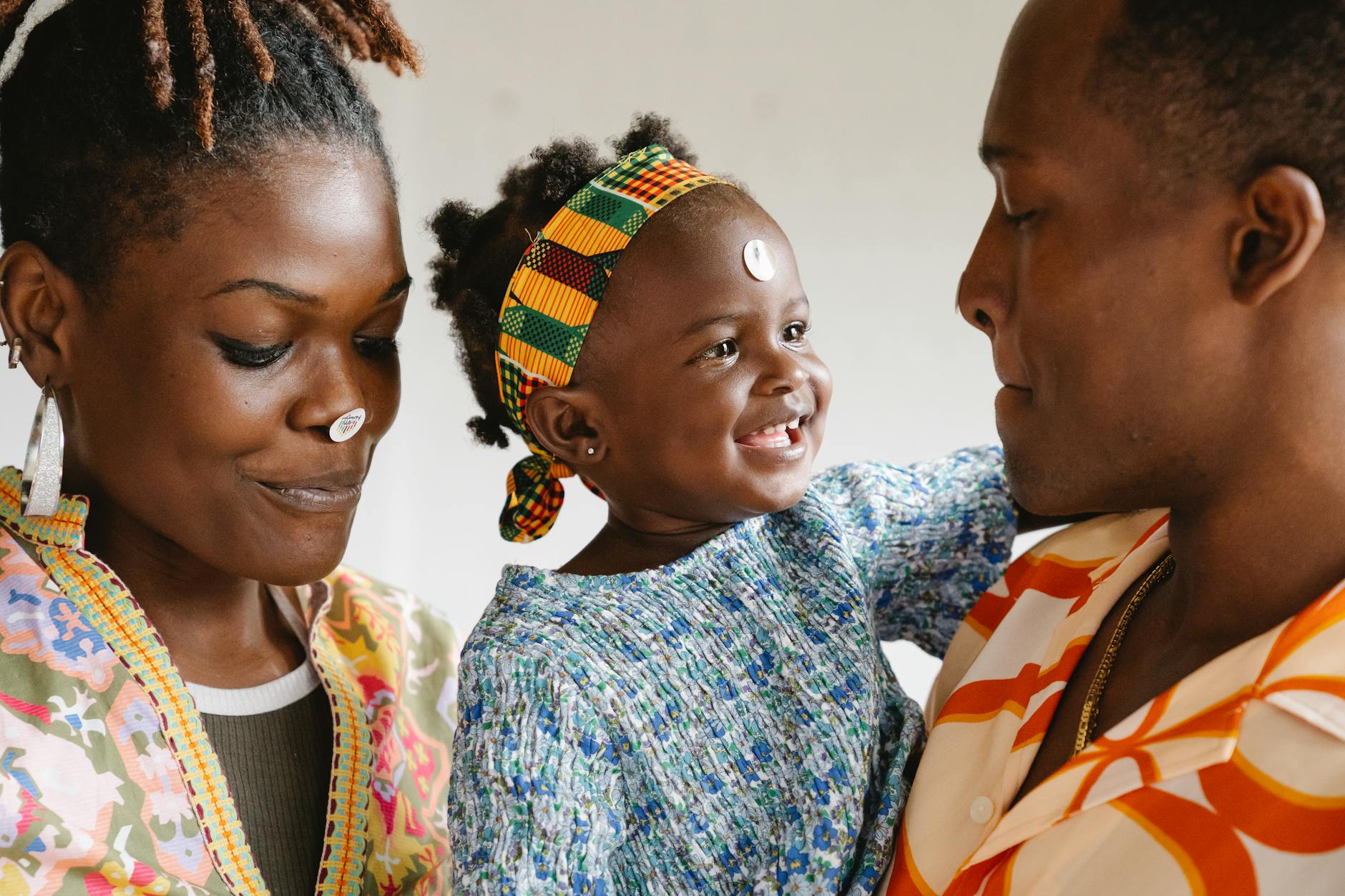 WHERE DO BROOKLYN FAMILIES FIND AUTHENTIC FAMILY-STYLE DINING IN 11235?