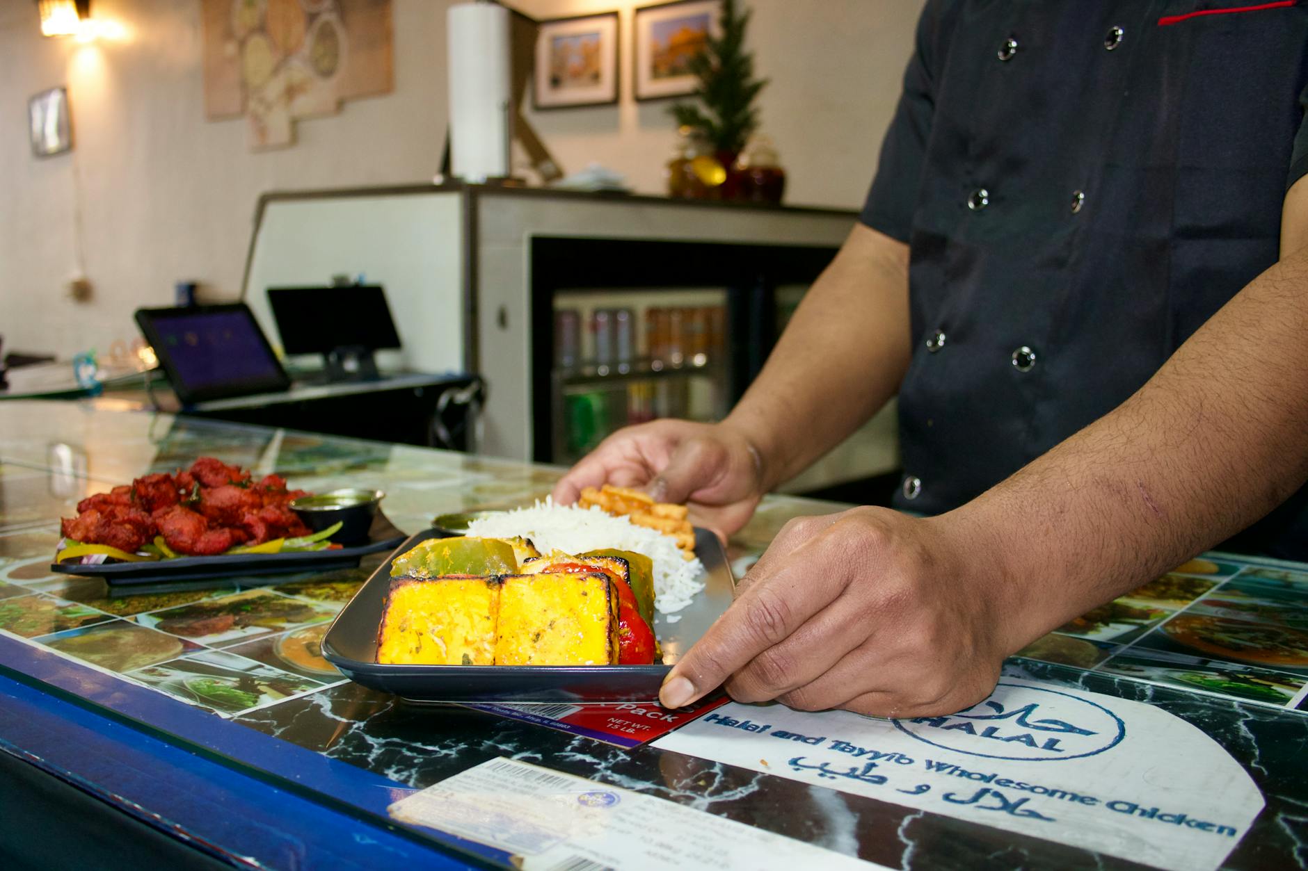 Where to Find Halal Burgers in the 11235 Neighborhood