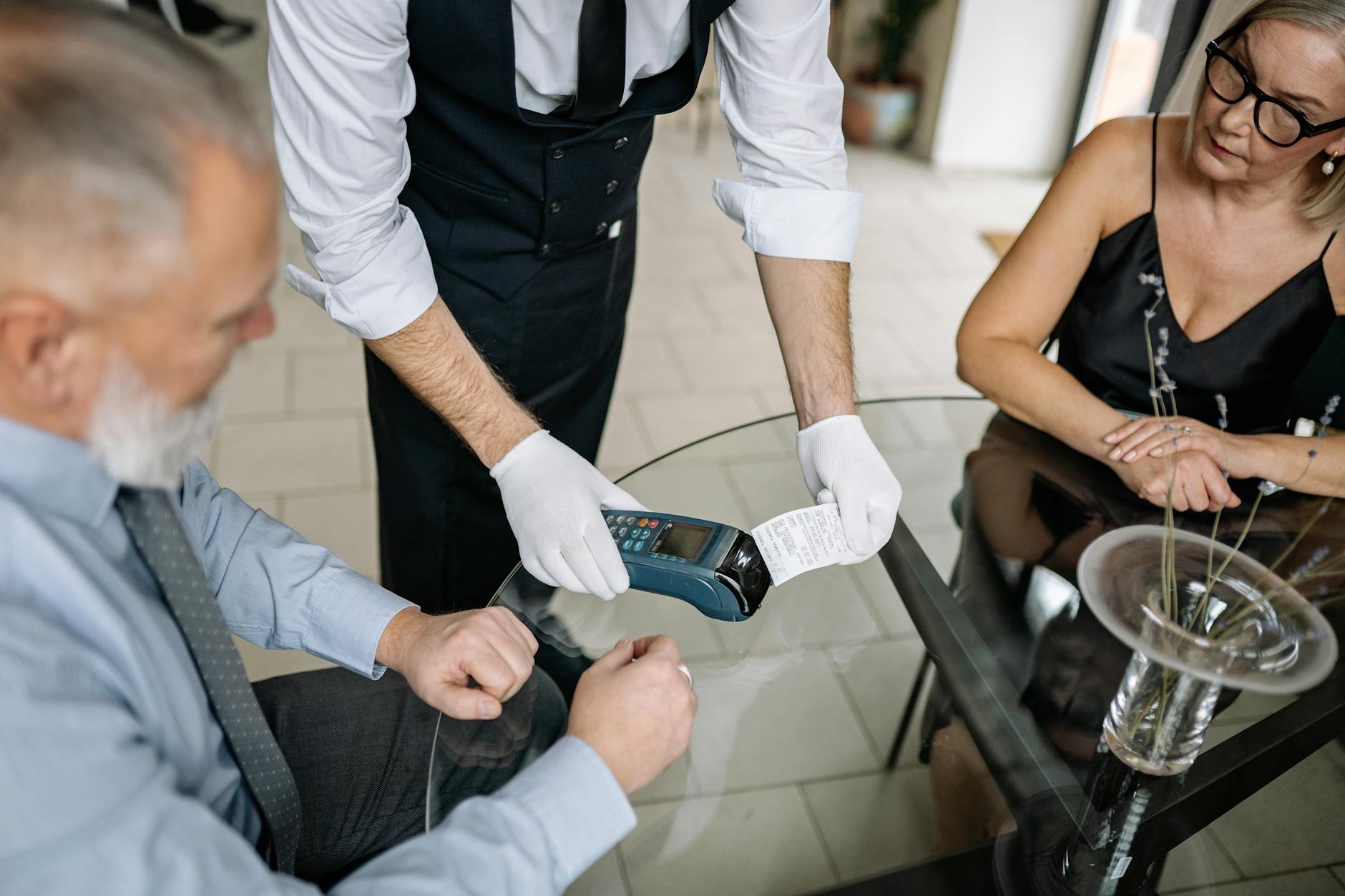 Why Business Dining in 11235 Requires Different Expectations
