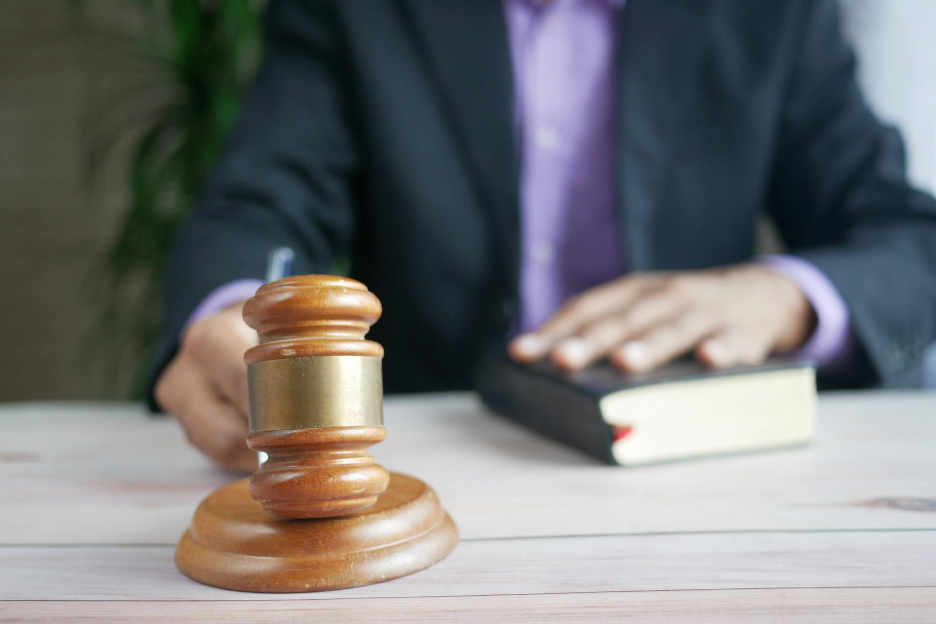 Context and Judgment: What Machines Cannot Evaluate