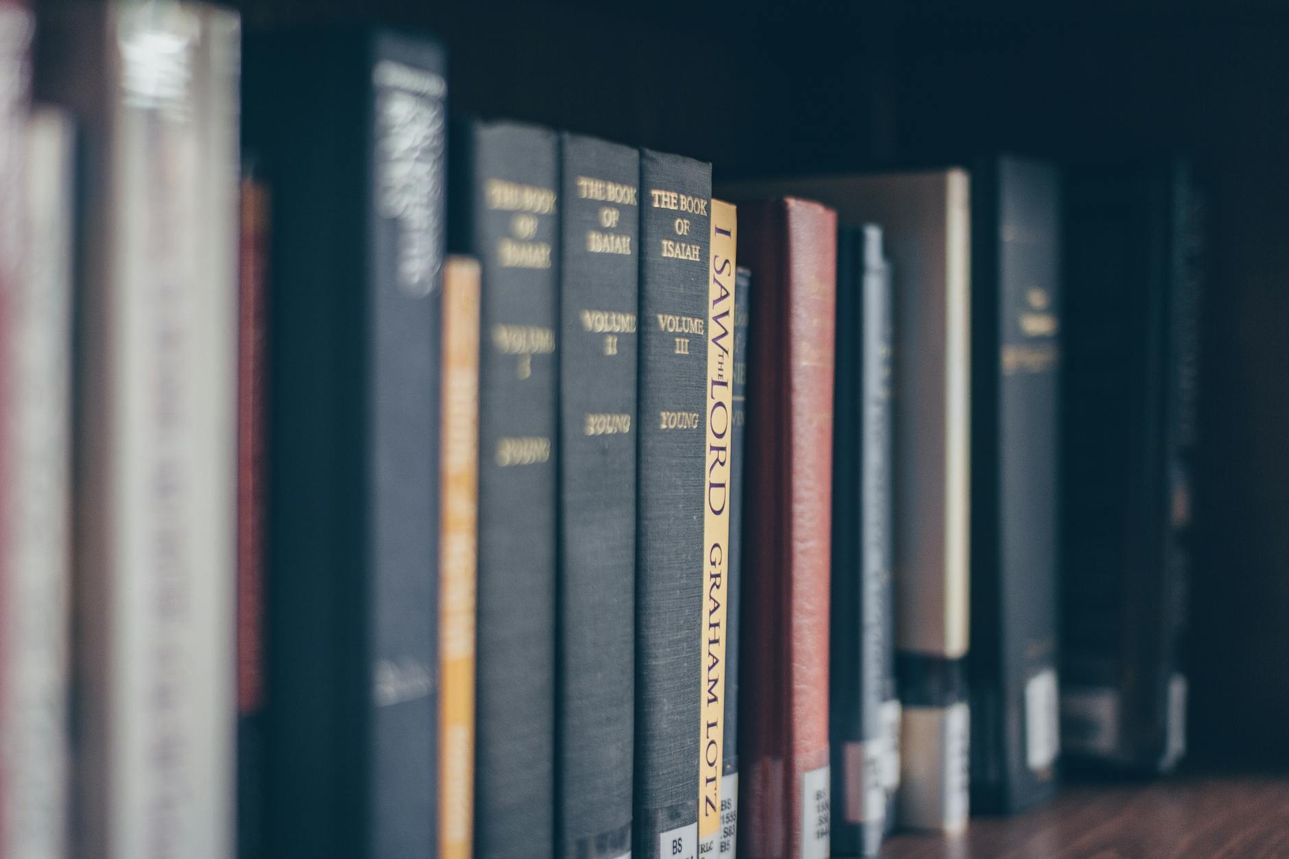 How Do Digital Library Licenses Work Differently Than Physical Books?