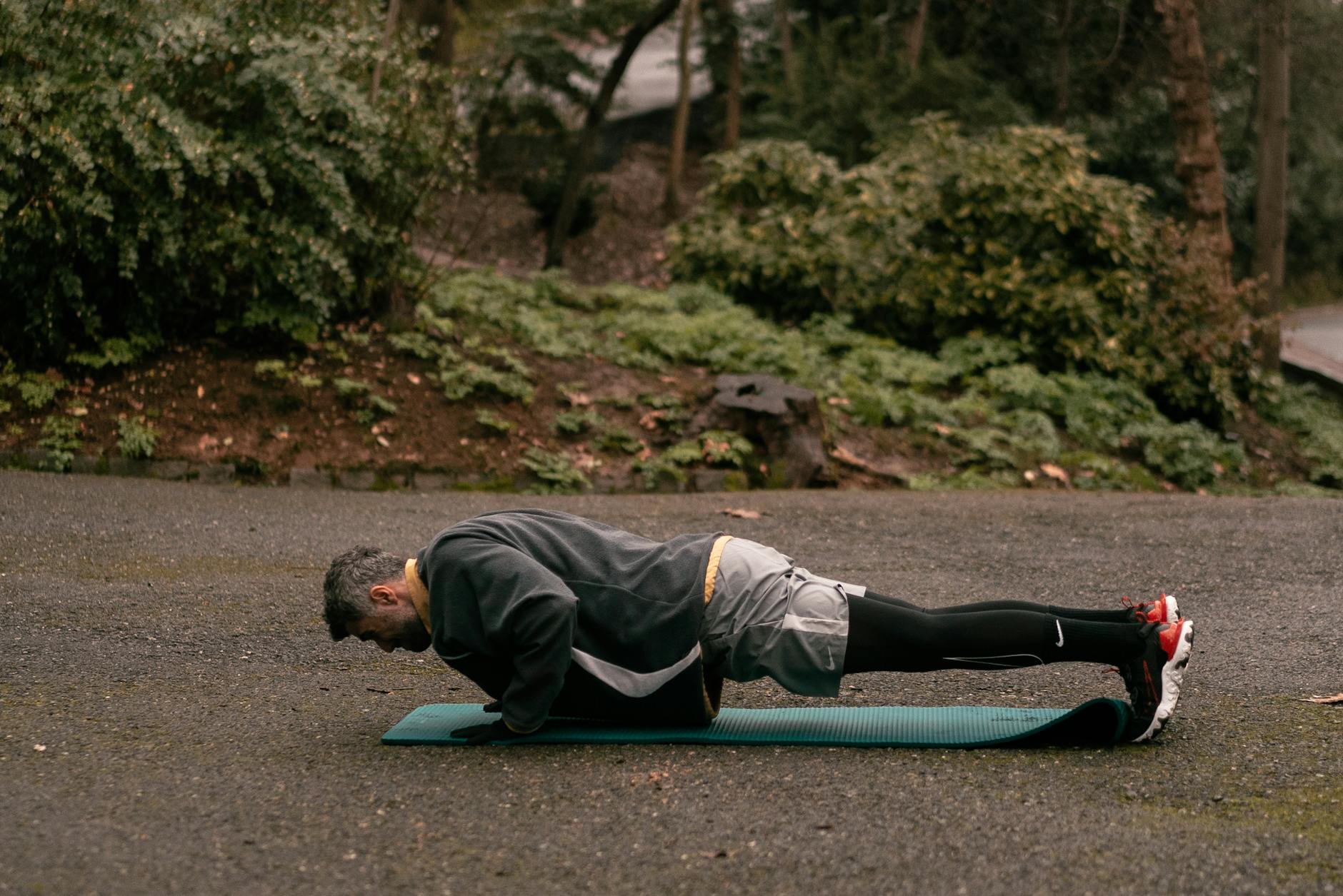How Lifters Transition from Heavy Core Work to Pilates Integration
