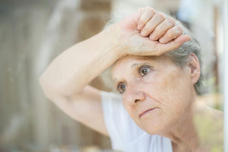 How Loneliness Affects Health as Much as Smoking by Some Measures - Featured image