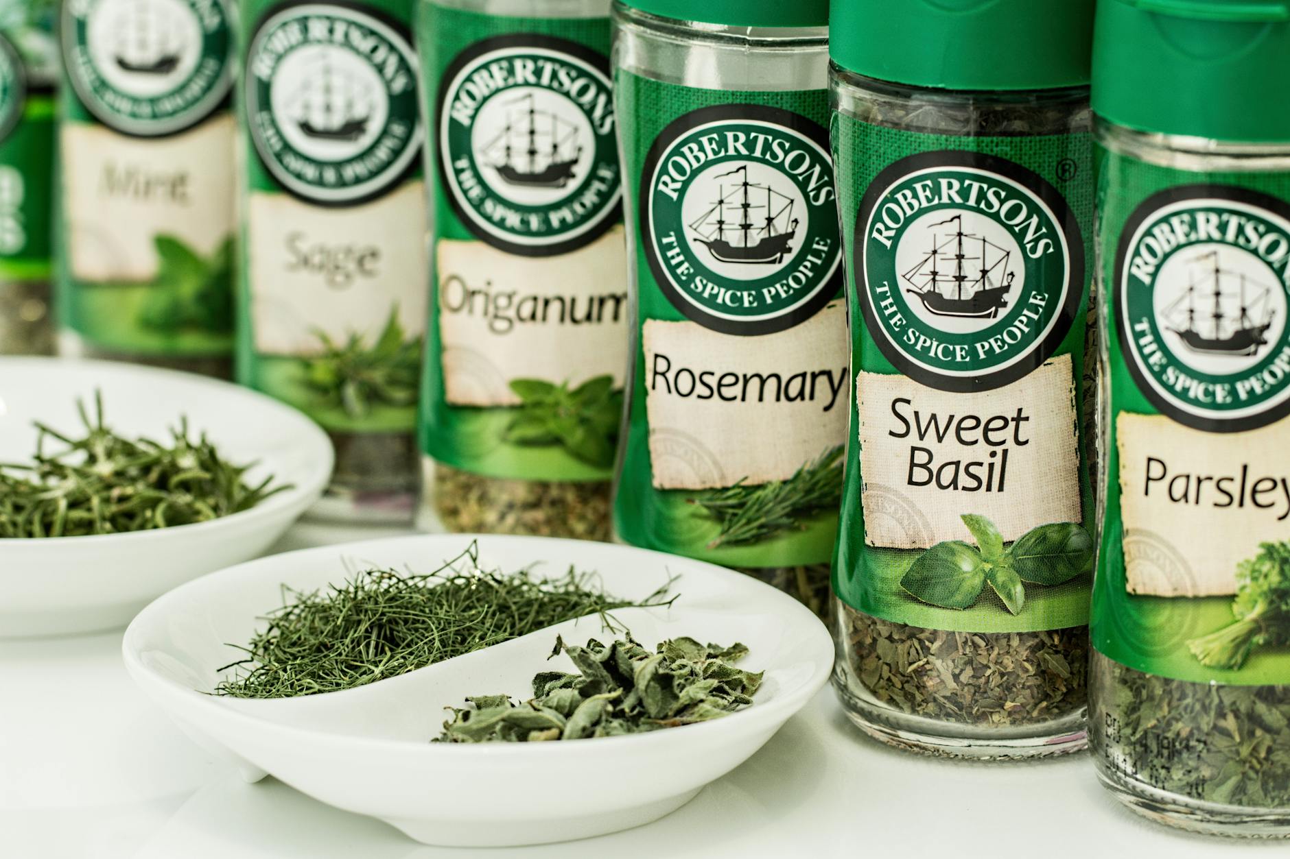 How Restaurant Kitchens Approach Seasoning Differently