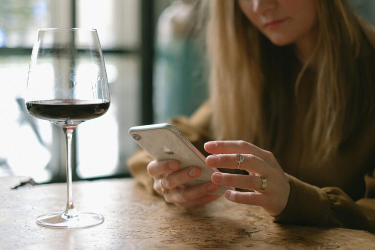 How Restaurant Reservation Apps Influenced Walk In Culture - Featured image