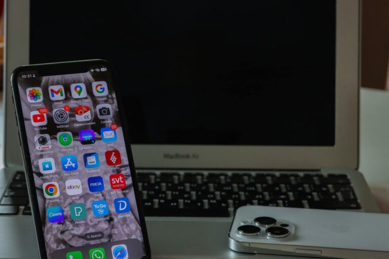 How Some Charging Apps Are Worse Than Others - Featured image