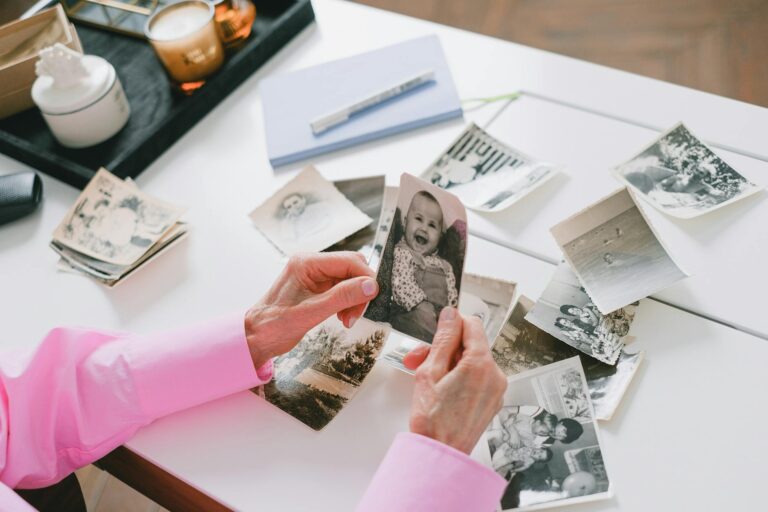 How to Back Up Photos Without Losing a Drive in a Fire - Featured image