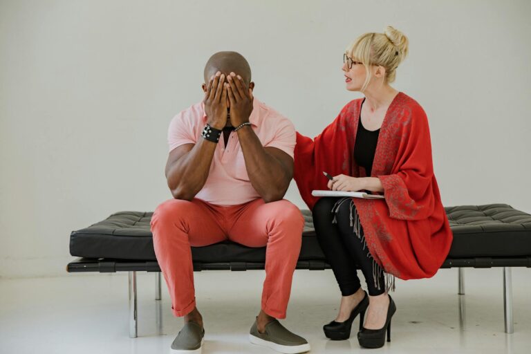 How to Spot a Therapist Whose Style Isn't Working for You - Featured image