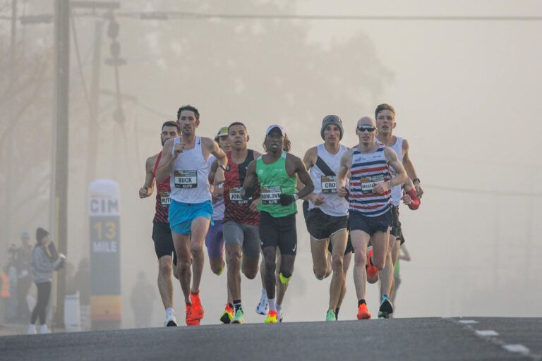 How to Train for a Half Marathon Without a Coach - Featured image