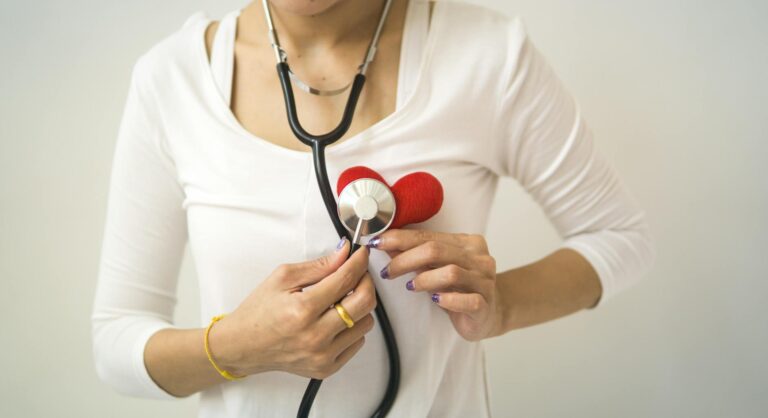 How to Use the Health Check Plugin to Diagnose Issues - Featured image