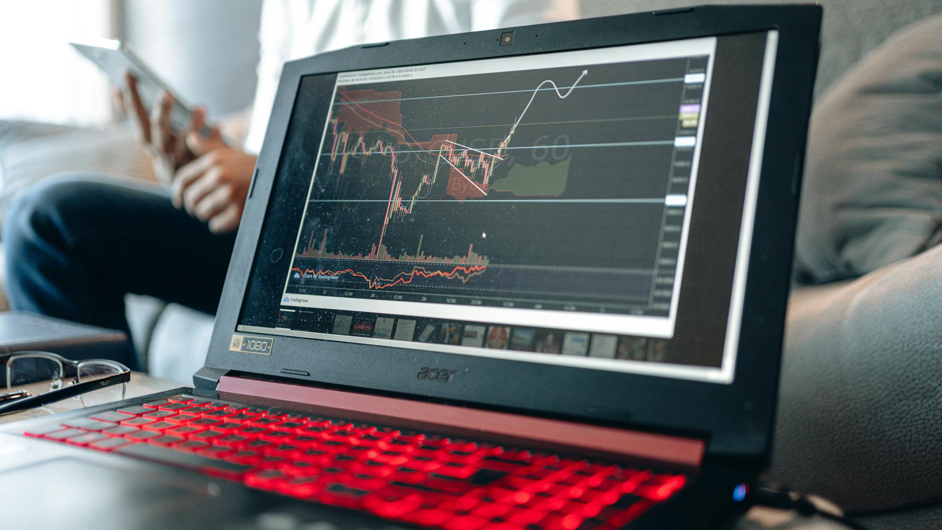 Red Flags That Separate Marketing from Information