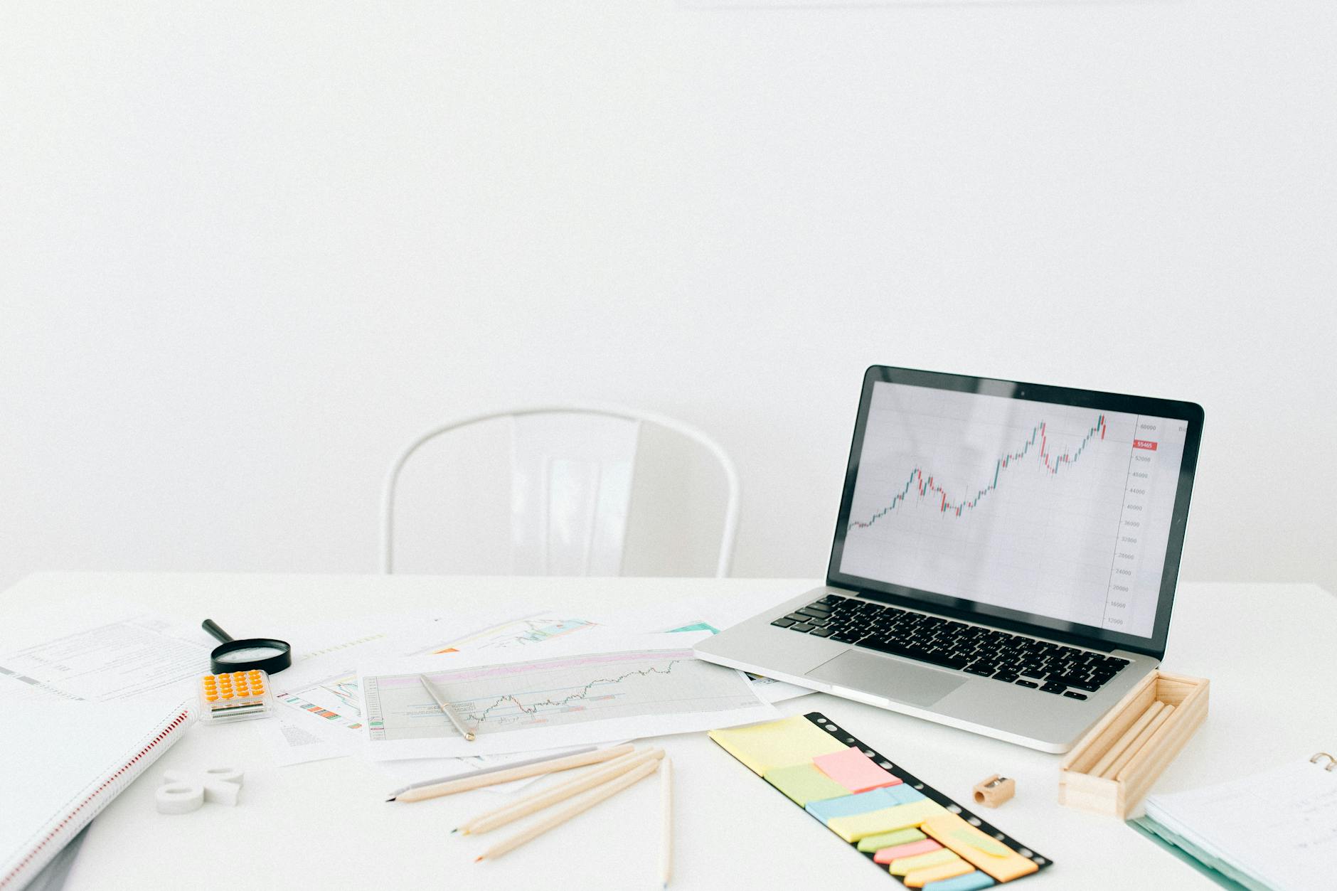 The Minimal-Edit Problem and Its Implications for News Quality
