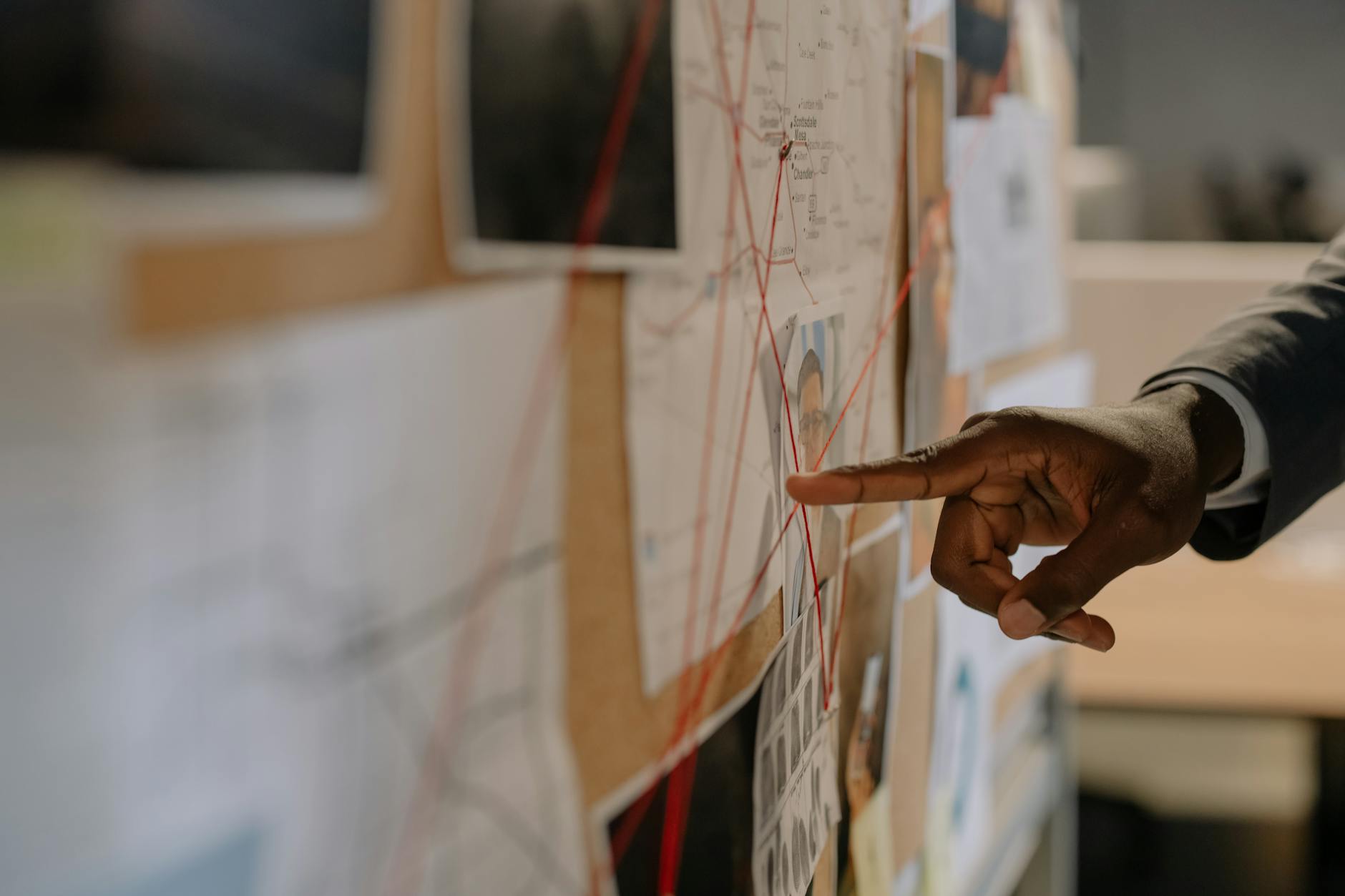 Using Storytelling and Evidence to Build Credibility