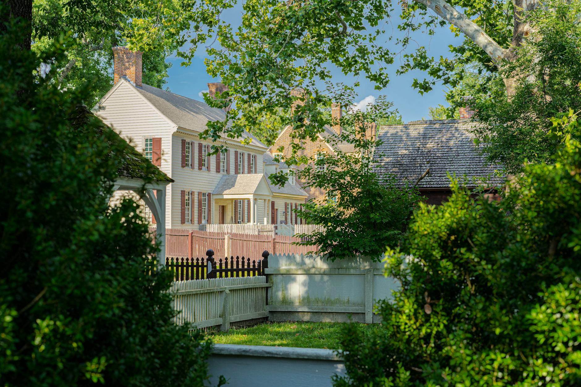 What Created Williamsburg's Head Start in Gentrification?