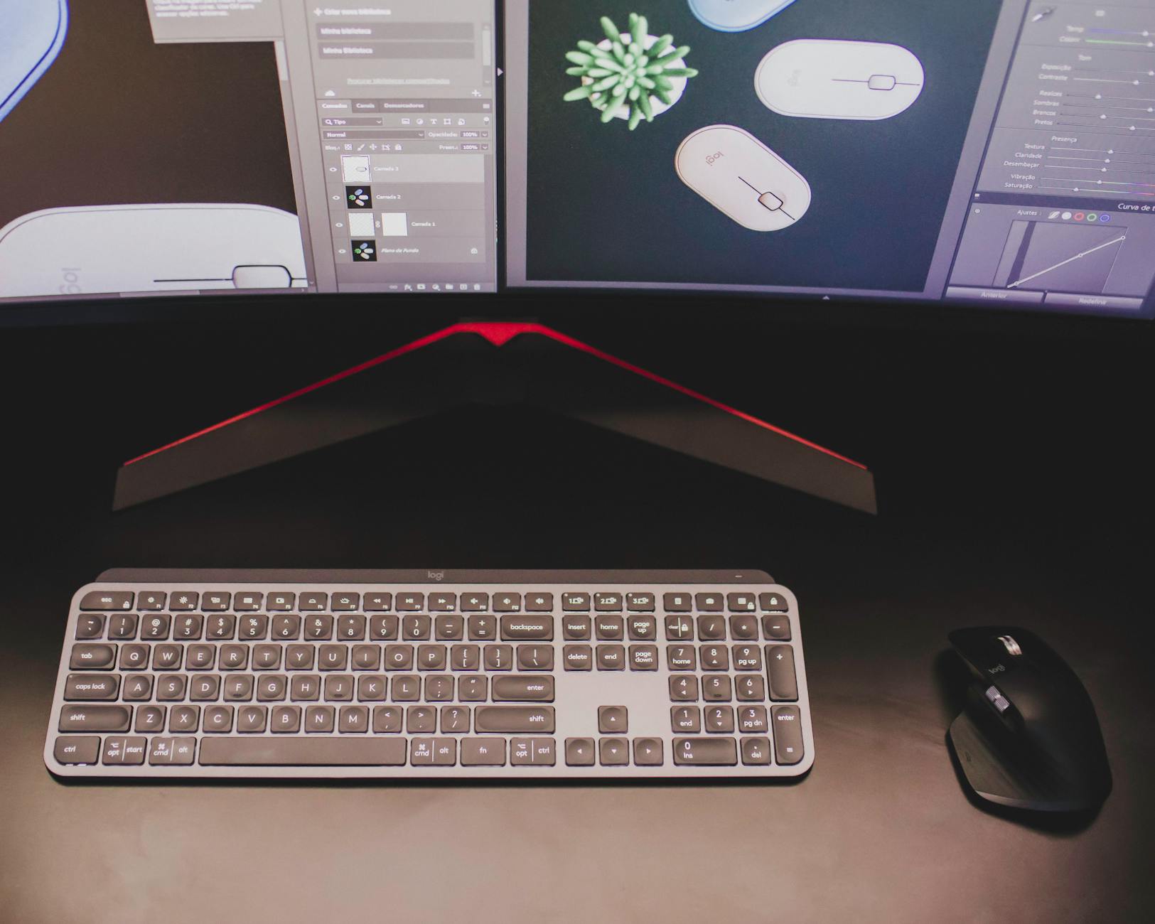 What Does an Ultrawide Monitor Actually Replace?