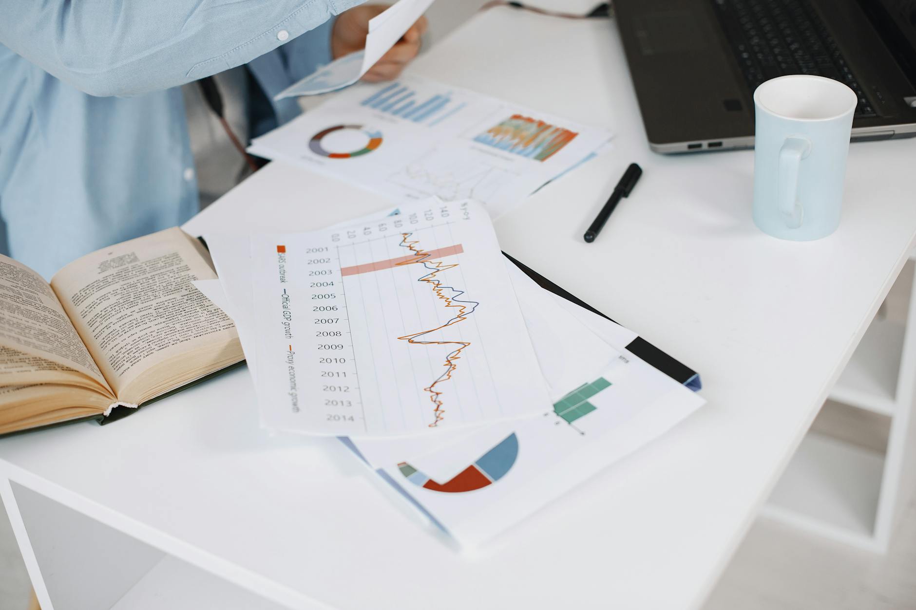 Which Investment and Finance Books Actually Benefit From Audio Format?