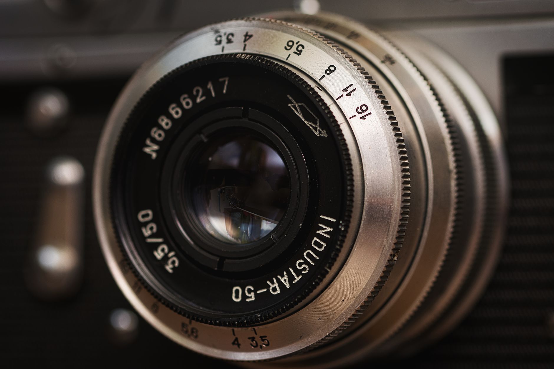 Why Does Lens Quality Have Greater Impact Than Camera Body Specifications?