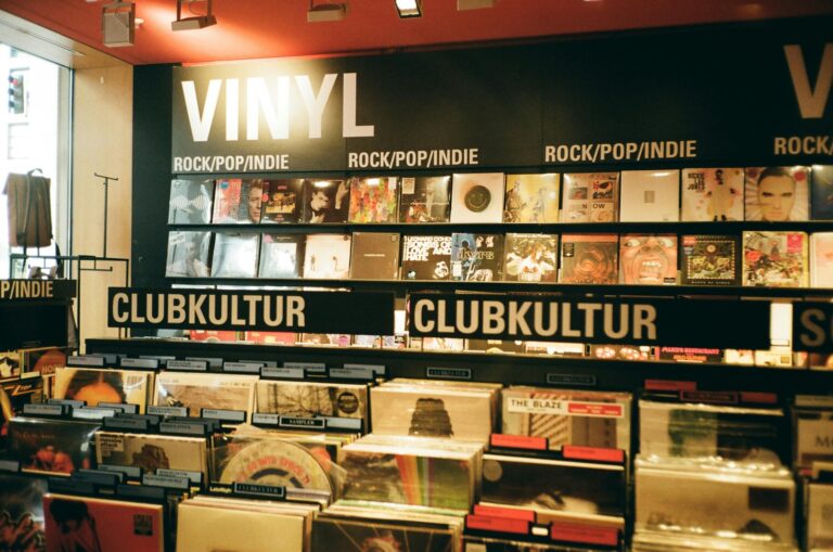 Why First Pressing Records Sell for Premiums on Discogs - Featured image