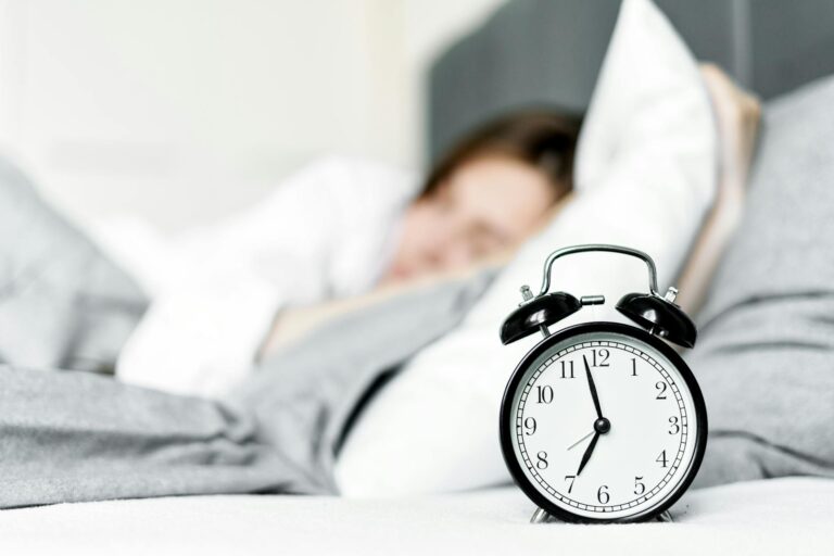 Why Some Athletes Sleep 10 Hours and Still Need More - Featured image