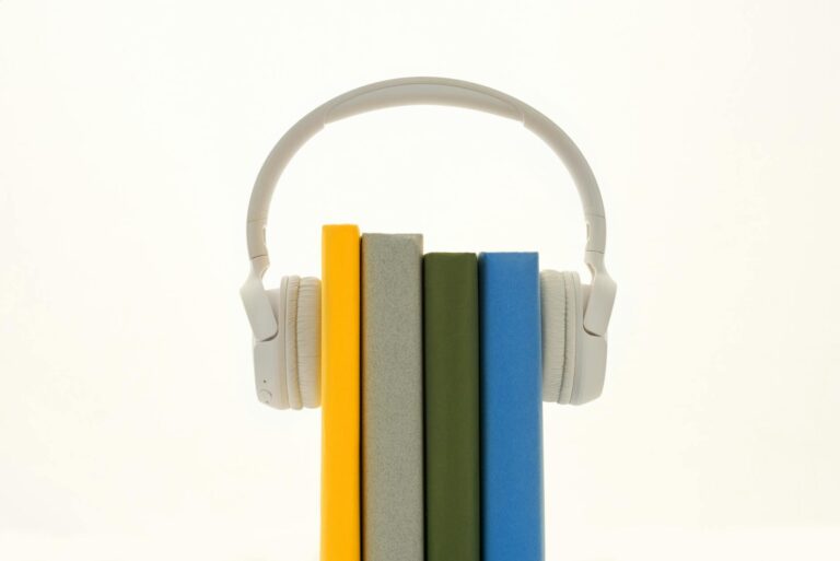 Why Some Audiobooks Are Better Listened to Than Read - Featured image
