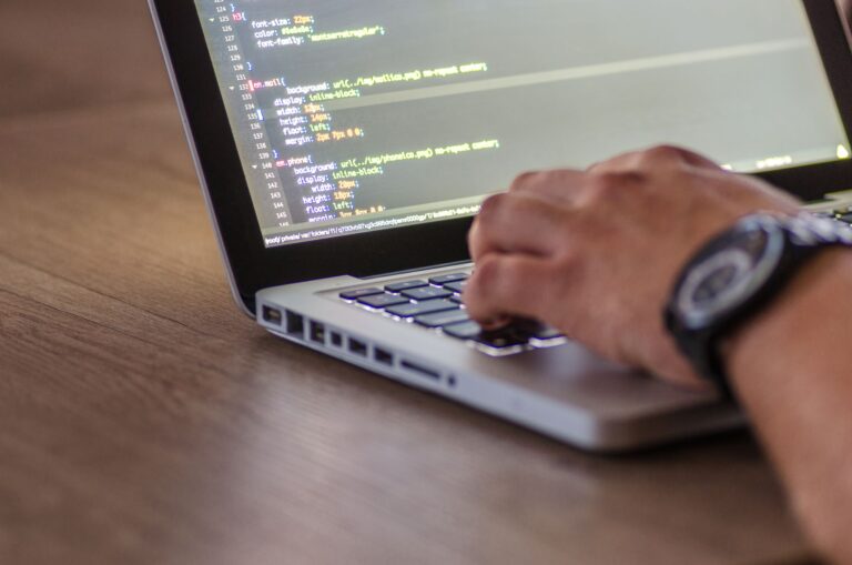 Why Static Typing Caught On in JavaScript Through TypeScript - Featured image