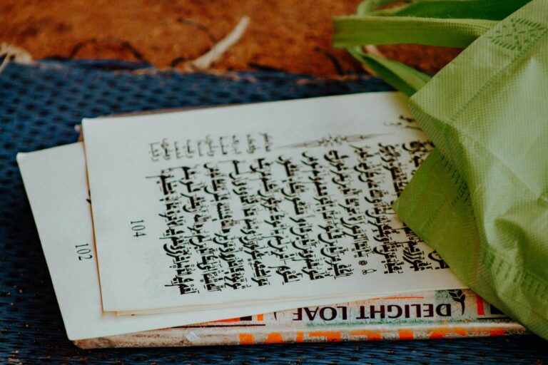 Why Tolkien's Elvish Languages Are More Developed Than Most ConLangs - Featured image