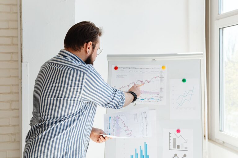 Best-Performing Small-Cap Dividend Stocks: 15 Quality Names Investors Should Watch - Featured image