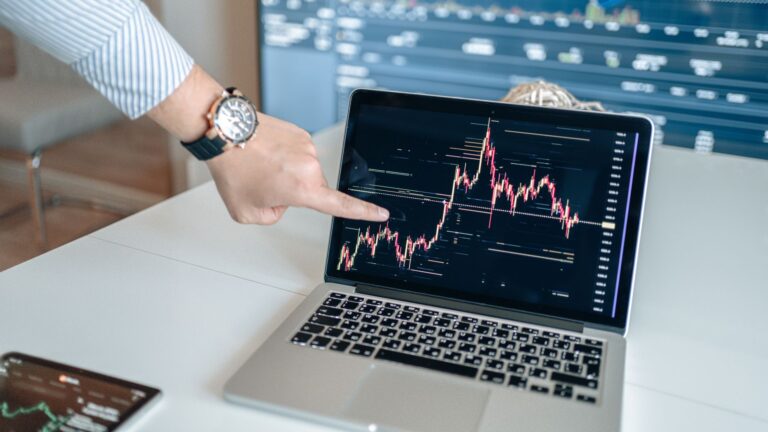 Check Point Software Stock Faces Selling Pressure From Analyst Downgrade - Featured image